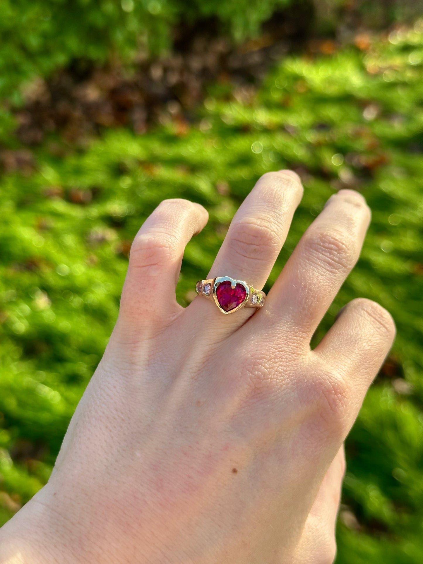 Queen of Heart Ring