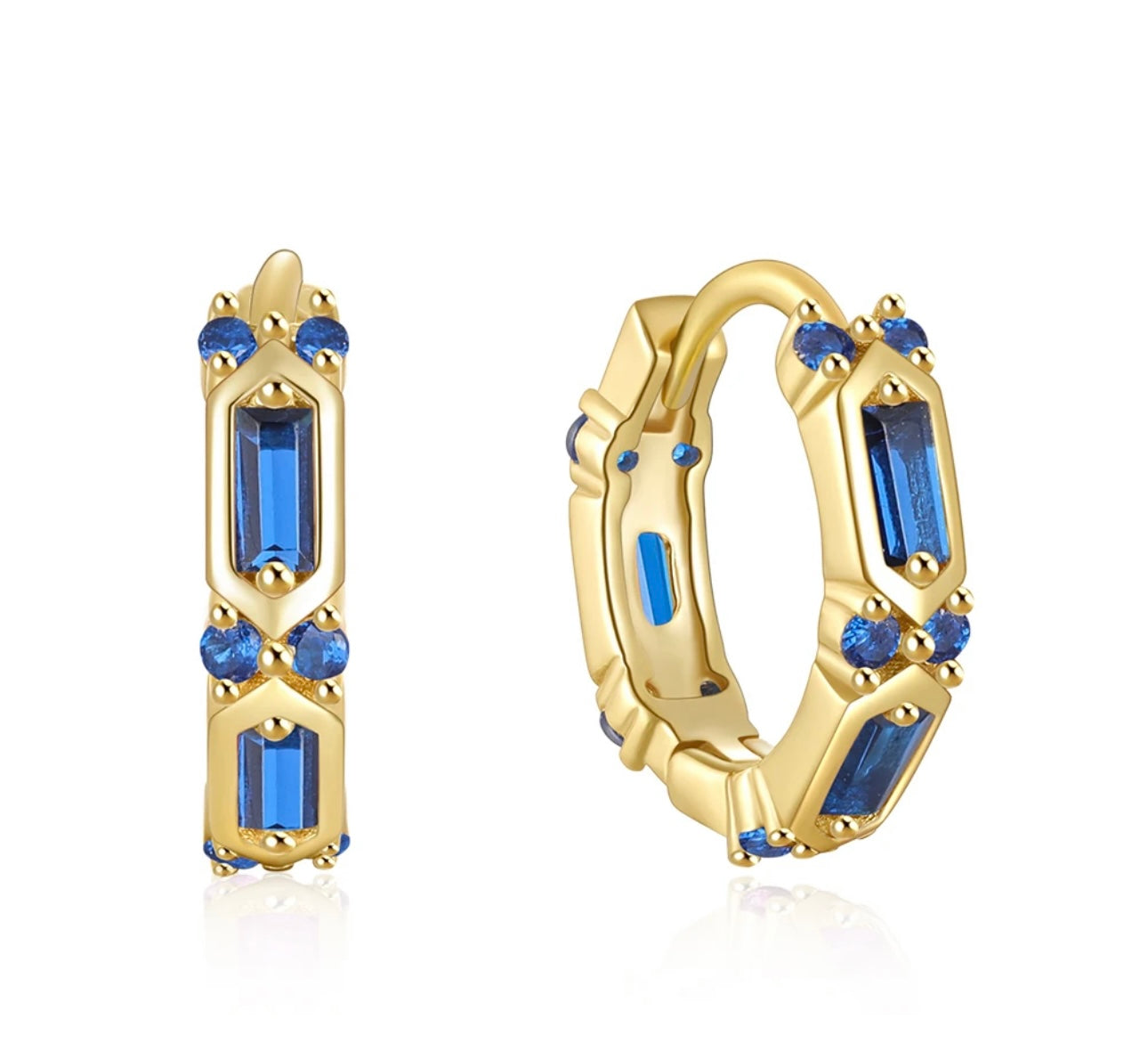 Mollys Huggie Earrings