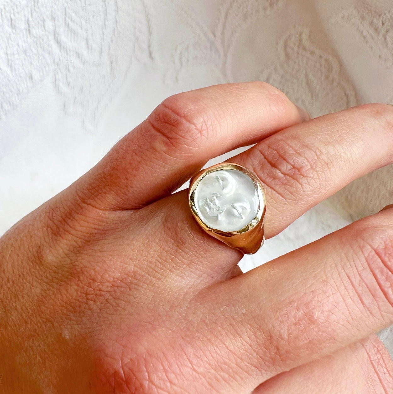 Luna Ring