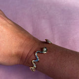 Wavy Bangle