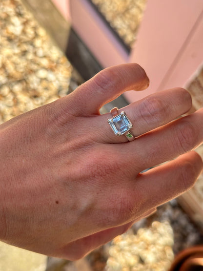 Aquamarine Claw ring