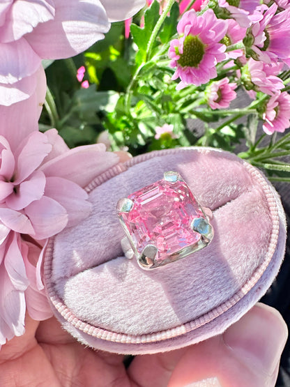 Organic Claw Ring