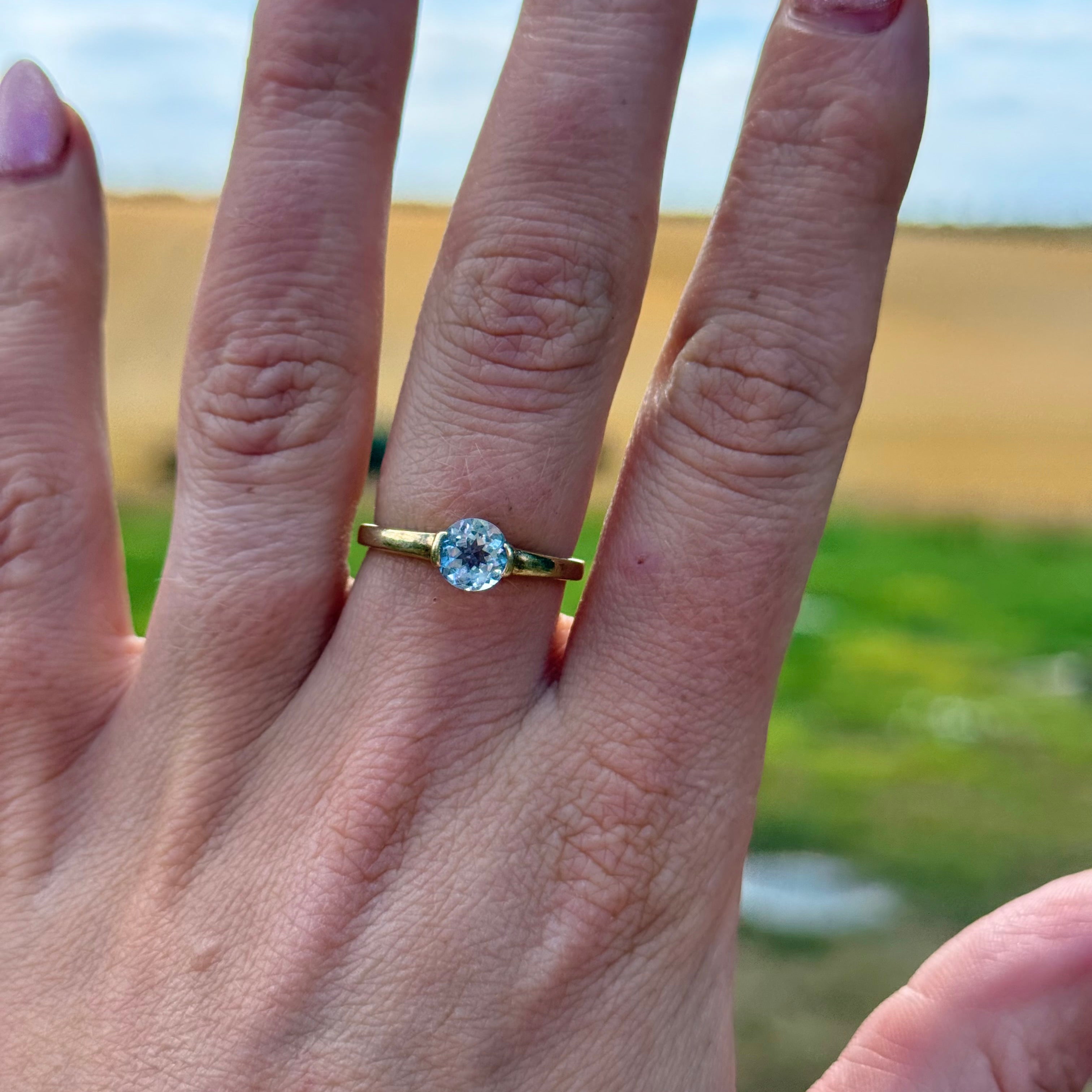 Vintage Aqumarine Ring