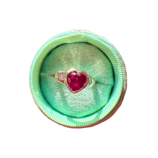 Queen of Heart Ring