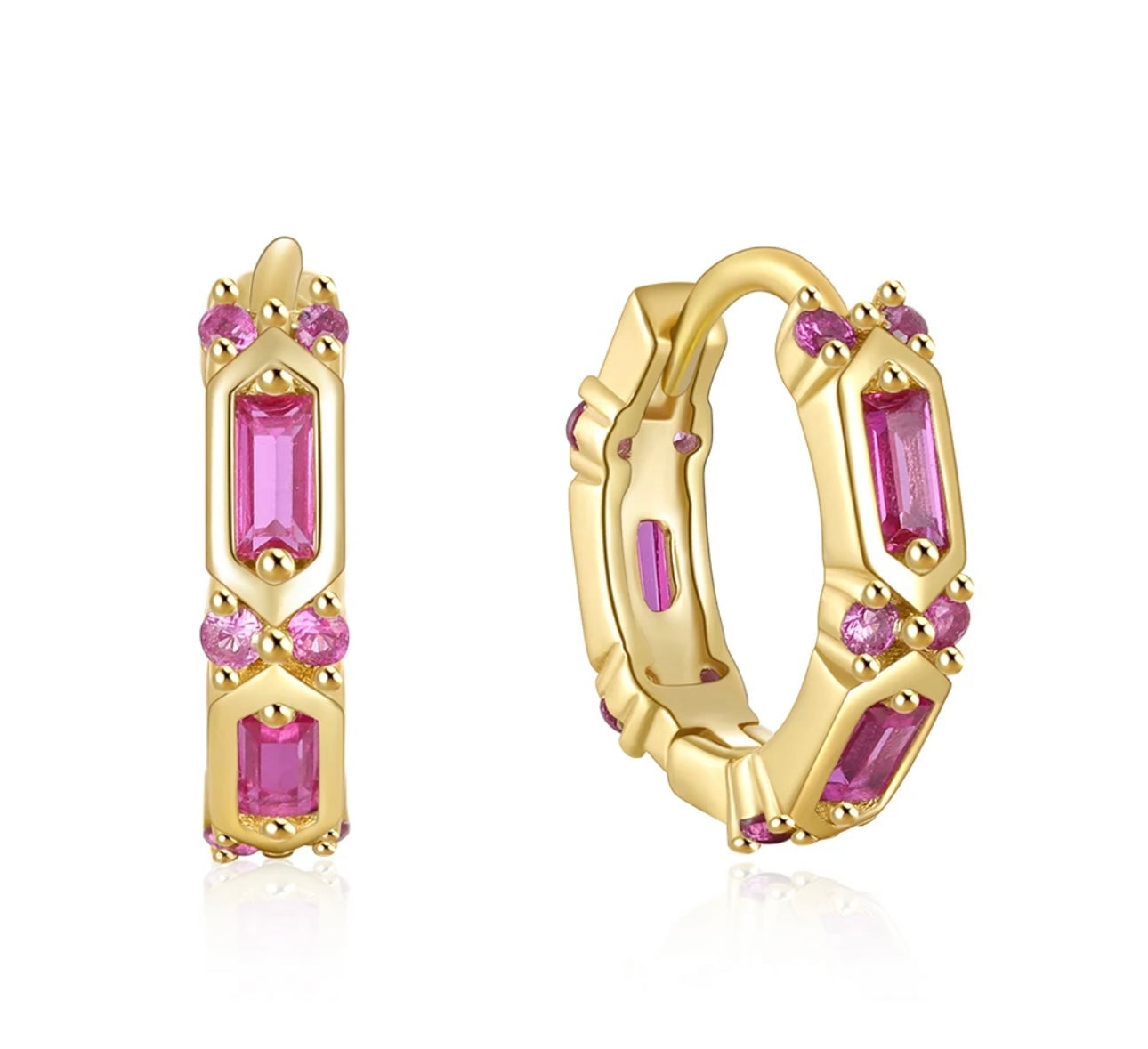 Mollys Huggie Earrings