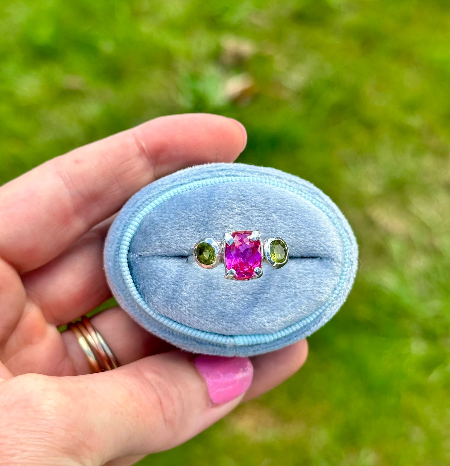 Fuchsia Ring