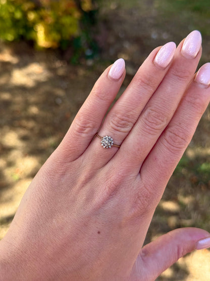 Vintage Dainty Daisy Ring
