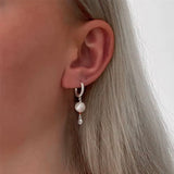 Girls in Pearls Earrings