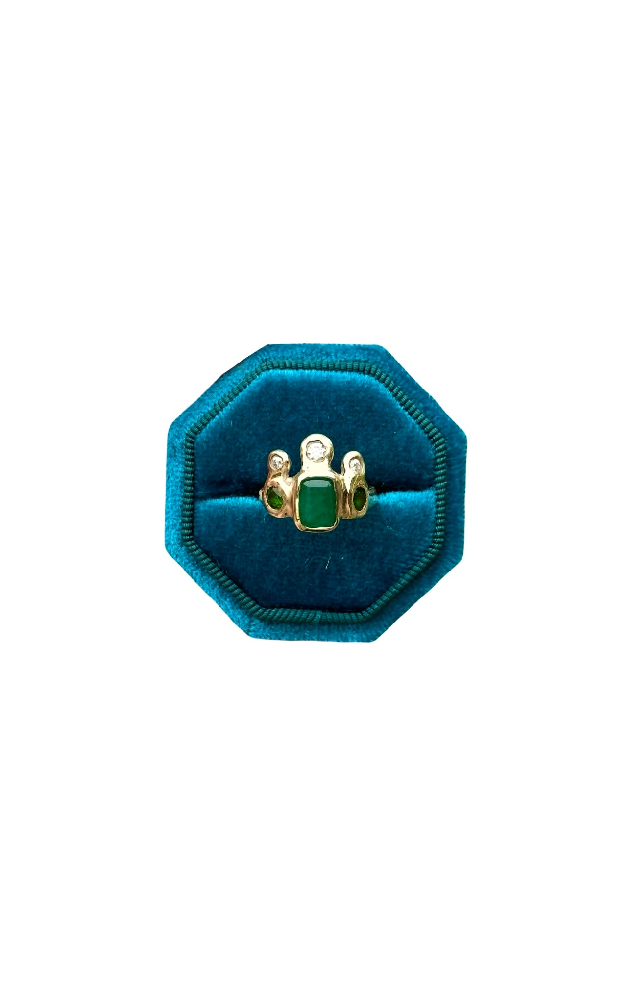 Tiara Emerald Ring