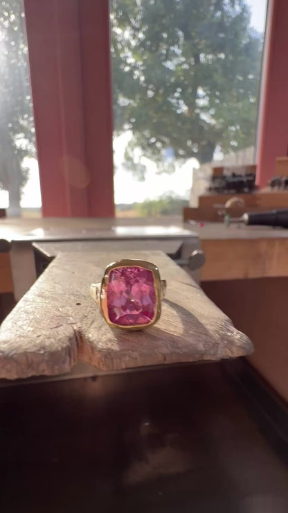 Flamingo Ring