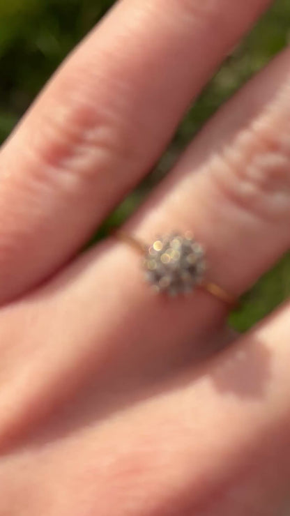 Vintage Dainty Daisy Ring